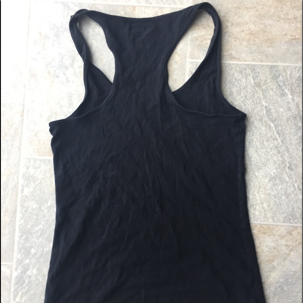 Cute black tank top!!
